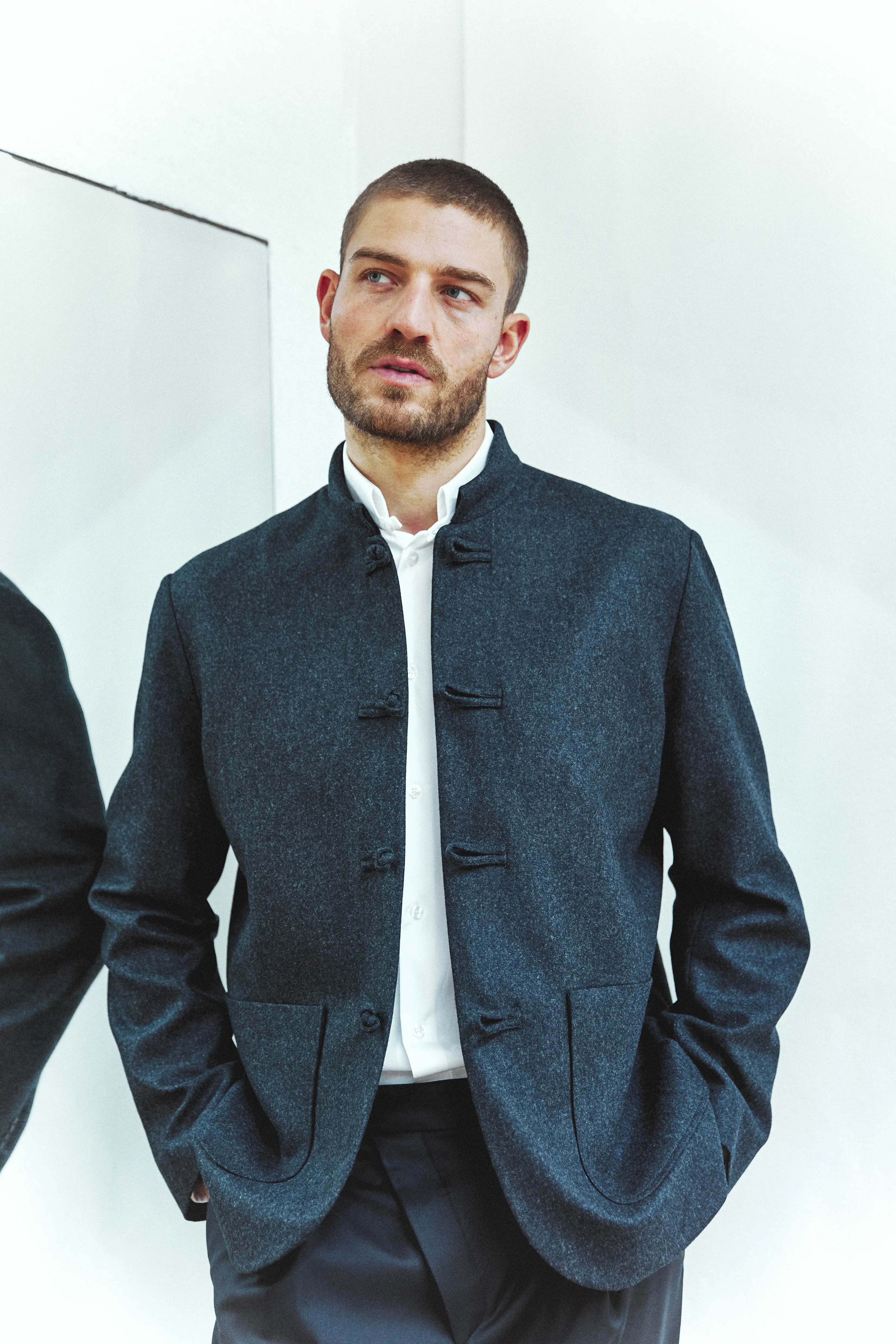 Inverted Collar Officer jacket