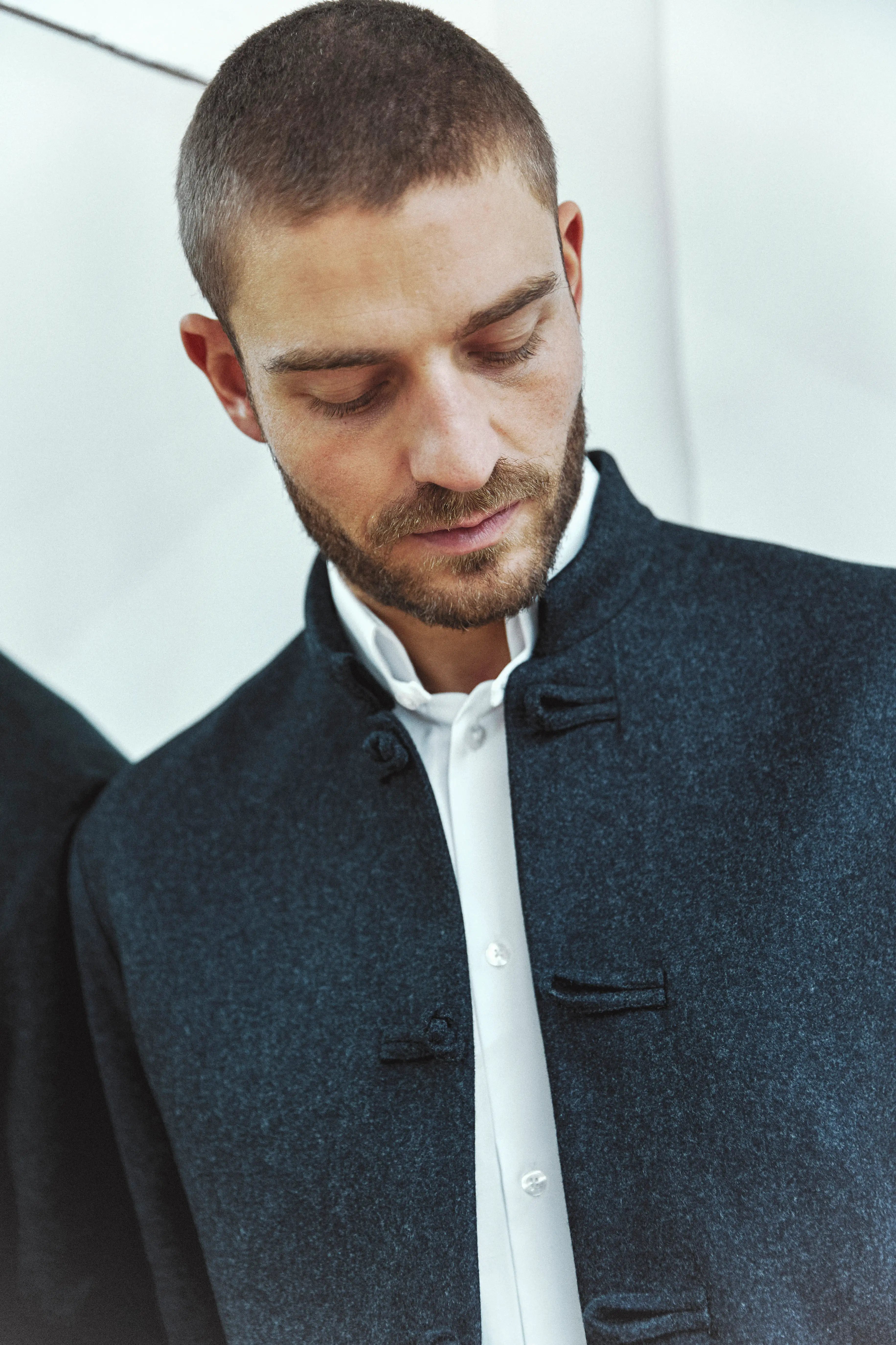 Inverted Collar Officer jacket